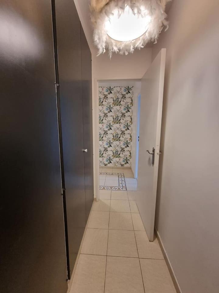 Grand Appartement 3 Chambres Disney - Paris - 82M2 Neuilly-sur-Marne Kültér fotó