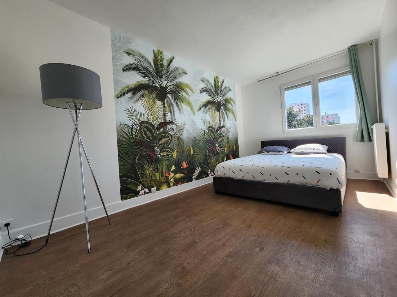 Grand Appartement 3 Chambres Disney - Paris - 82M2 Neuilly-sur-Marne Kültér fotó