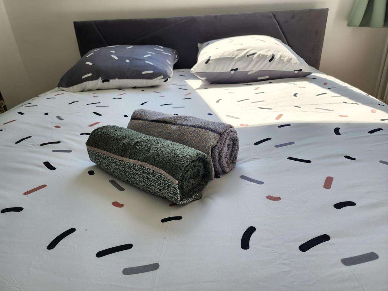Grand Appartement 3 Chambres Disney - Paris - 82M2 Neuilly-sur-Marne Kültér fotó